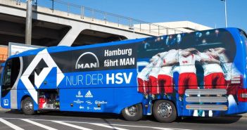 Hanse Merkur übernimmt Beteiligung an HSV Fußball AG (Foto: AdobeStock - Björn Wylezich 293219199)