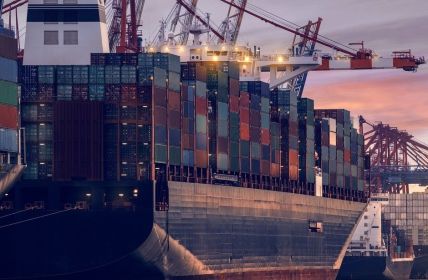 HHLA-Vorstand und Aufsichtsrat empfehlen Annahme des (Foto: AdobeStock - lassedesignen 159909445)