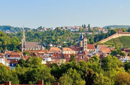 Klinikfusion Esslingen: Prüfvorgang bis Mitte 2027 mit Letter (Foto: AdobeStock - Manuel Schönfeld - 120003426)